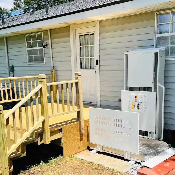 Vertical Wheelchair Platform Lift 