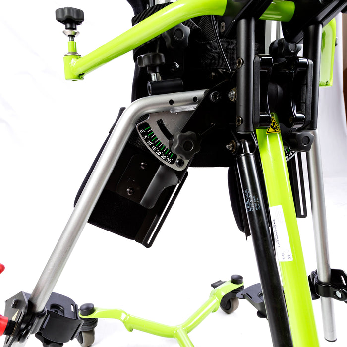 Hip supports rotate or float – as the leg abducts the hip supports rotate, maintaining alignment but reducing pressure points 